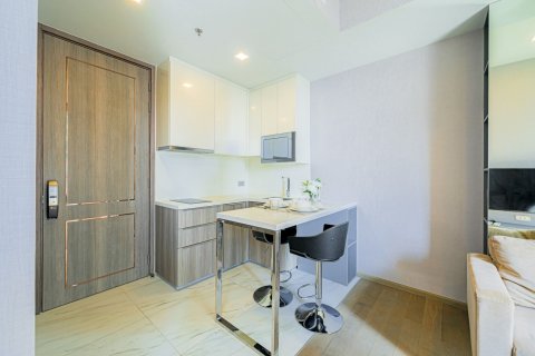 Кондоминиум с 1 спальней в Бангкоке, Таиланд № 143053 - фото 12