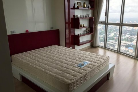 Кондоминиум с 3 спальнями в Ваттхане, Бангкок, Таиланд № 123609 - фото 6