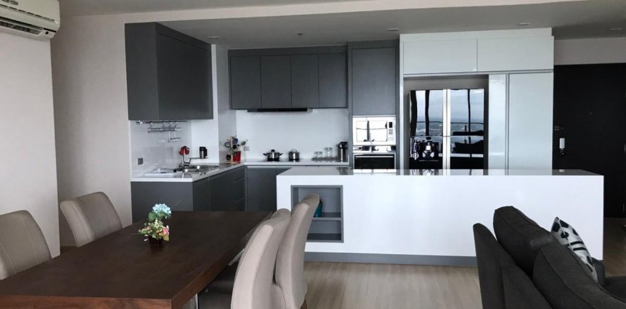 Кондоминиум с 3 спальнями в Ваттхане, Бангкок, Таиланд № 123609