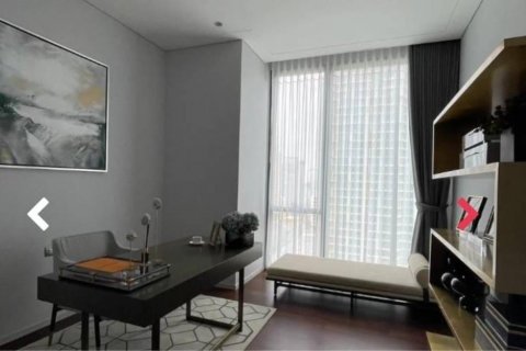 Кондоминиум с 3 спальнями в Патхум Ване, Бангкок, Таиланд № 123608 - фото 8