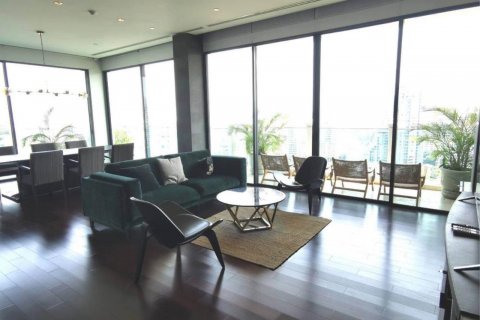 Condo à Watthana, Bangkok, Thaïlande, 3 chambres  № 123613 - photo 3