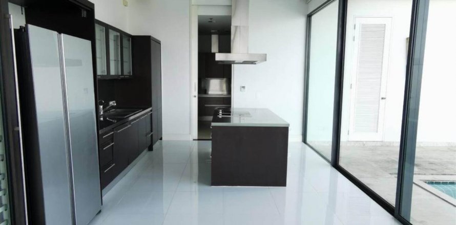 Condo à Watthana, Bangkok, Thaïlande, 3 chambres  № 123613