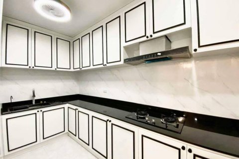 Дом в Паттайе, Таиланд с 4 спальнями  № 124411 - фото 8