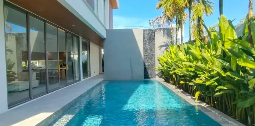 House in Rawai, Thailand 4 bedrooms № 120795