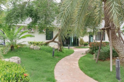 House in Sam Roi Yot, Thailand 5 bedrooms № 125831 - photo 6