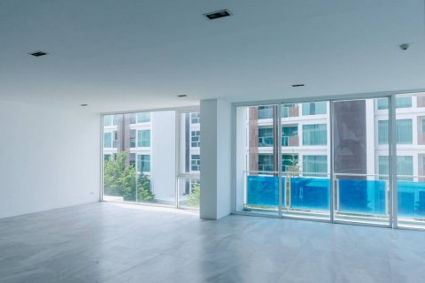 Кондоминиум с 3 спальнями в Хуа Хине, Таиланд № 125829 - фото 4