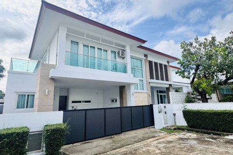 Villa à Pattaya, Thaïlande 5 chambres № 141786 - photo 22