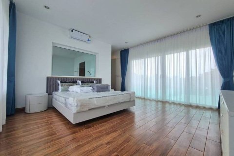 Villa à Pattaya, Thaïlande 5 chambres № 141786 - photo 6