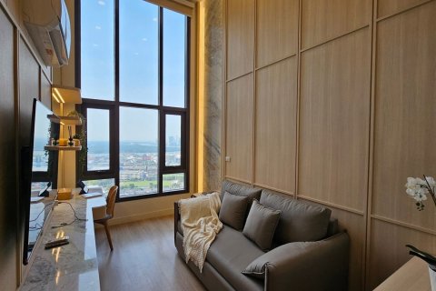 Студия в кондо в Клонг Тоэй, Бангкок, Таиланд № 141938 - фото 4