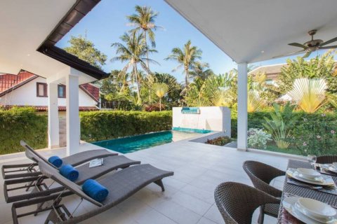 Villa in Surat Thani, Thailand 3 bedrooms № 126036 - photo 3