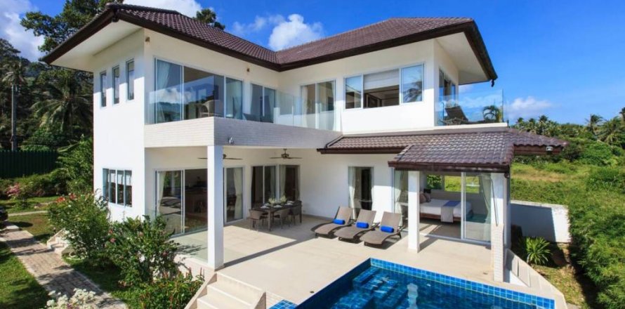 Villa in Surat Thani, Thailand 3 bedrooms № 126036