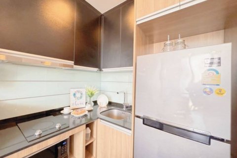 Кондоминиум с 1 спальней в Бангкоке, Таиланд № 126035 - фото 9