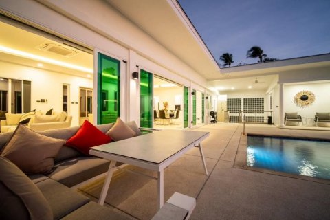 Кондоминиум с 3 спальнями в Кароне, Таиланд № 126037 - фото 9