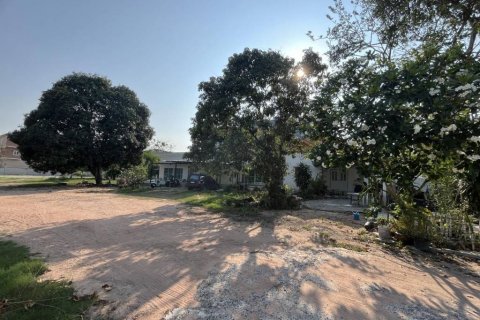 Terrain à Si Racha, Thaïlande № 101969 - photo 2