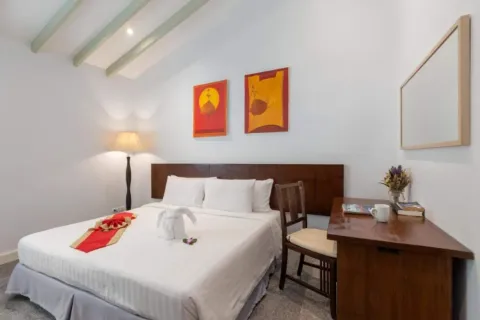 Villa in Phuket, Thailand 6 bedrooms № 107730 - photo 24