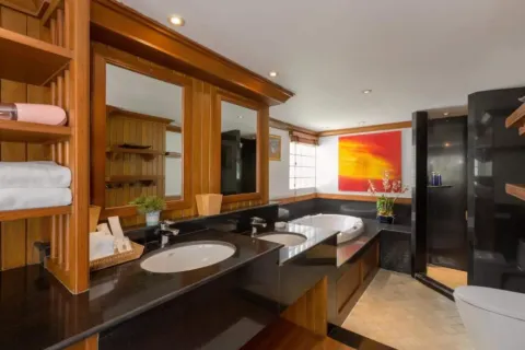 Villa in Phuket, Thailand 6 bedrooms № 107730 - photo 25