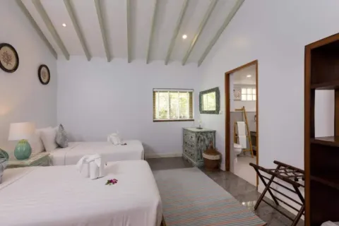 Villa in Phuket, Thailand 6 bedrooms № 107730 - photo 19