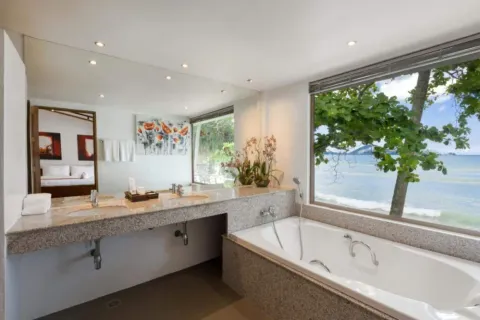 Villa in Phuket, Thailand 6 bedrooms № 107730 - photo 20
