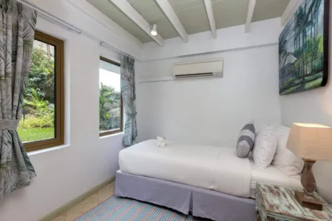 Villa in Phuket, Thailand 6 bedrooms № 107730 - photo 15