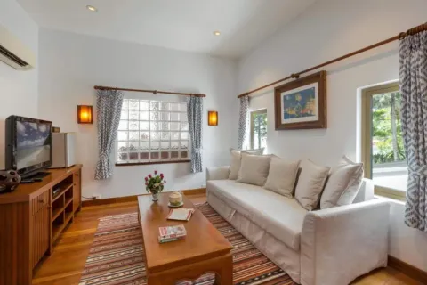 Villa in Phuket, Thailand 6 bedrooms № 107730 - photo 14