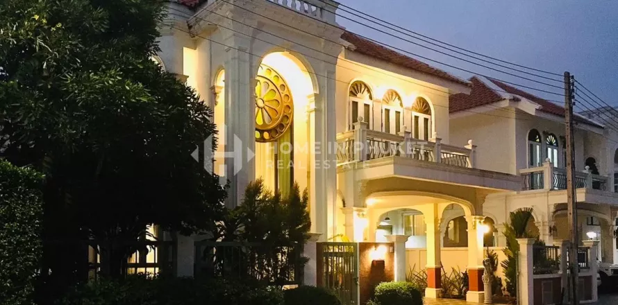 Дом в Пхукете, Таиланд с 4 спальнями  № 131970