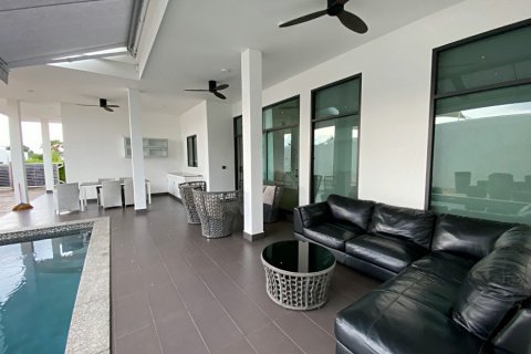 House in Hua Hin, Thailand 4 bedrooms № 125596 - photo 7