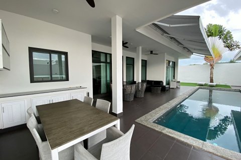 House in Hua Hin, Thailand 4 bedrooms № 125596 - photo 3