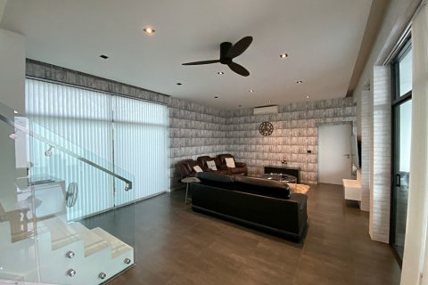 House in Hua Hin, Thailand 4 bedrooms № 125596 - photo 11