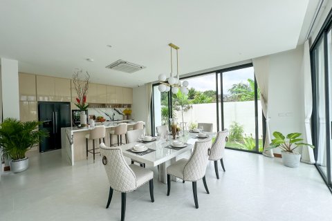 Вилла в Банг Тао, Таиланд с 4 комнатами  № 80137 - фото 17