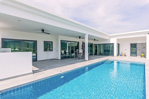 Дом в Хуа Хине, Таиланд с 2 спальнями  № 125535 - фото 2