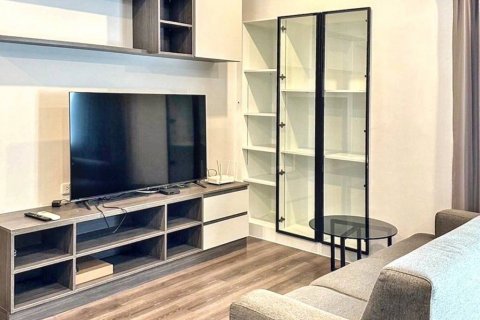 Кондоминиум с 2 спальнями в Хуай Кванге, Бангкок, Таиланд № 132837 - фото 5