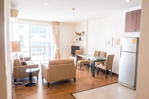 Кондоминиум с 2 спальнями в Бангкоке, Таиланд № 132838 - фото 4