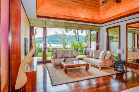 House in Kamala, Thailand 6 bedrooms № 131053 - photo 7