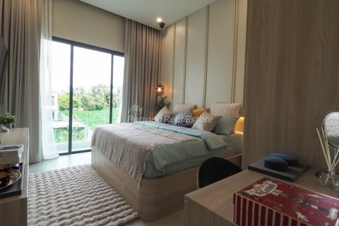 House in Pattaya, Thailand 4 bedrooms № 105062 - photo 21