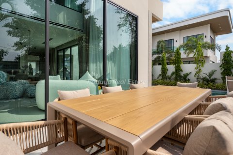 Maison à Pattaya, Thaïlande 4 chambres № 105062 - photo 3