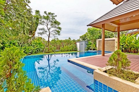 House in Pattaya, Thailand 4 bedrooms № 8616 - photo 4