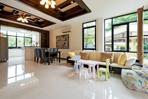 House in Pattaya, Thailand 4 bedrooms № 8616 - photo 9