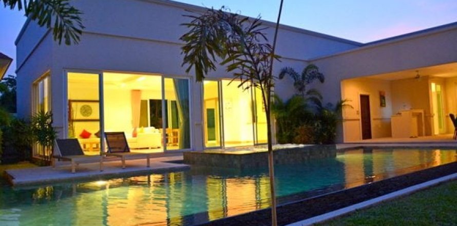 Дом в Паттайе, Таиланд с 3 спальнями  № 130654