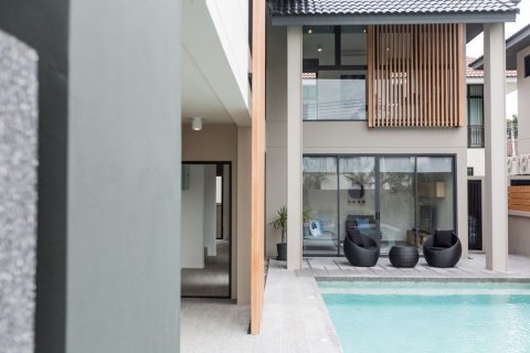 Villa à Chiang Mai, Thaïlande 4 chambres № 126506 - photo 3