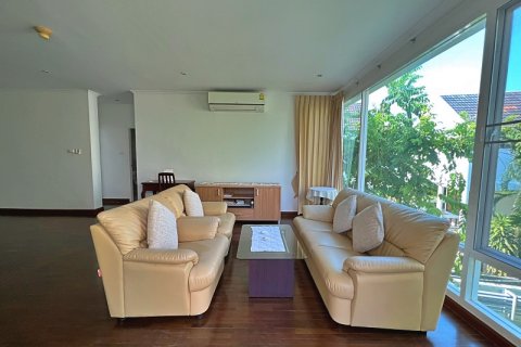 Кондоминиум с 3 спальнями в Хуа Хине, Таиланд № 125144 - фото 3