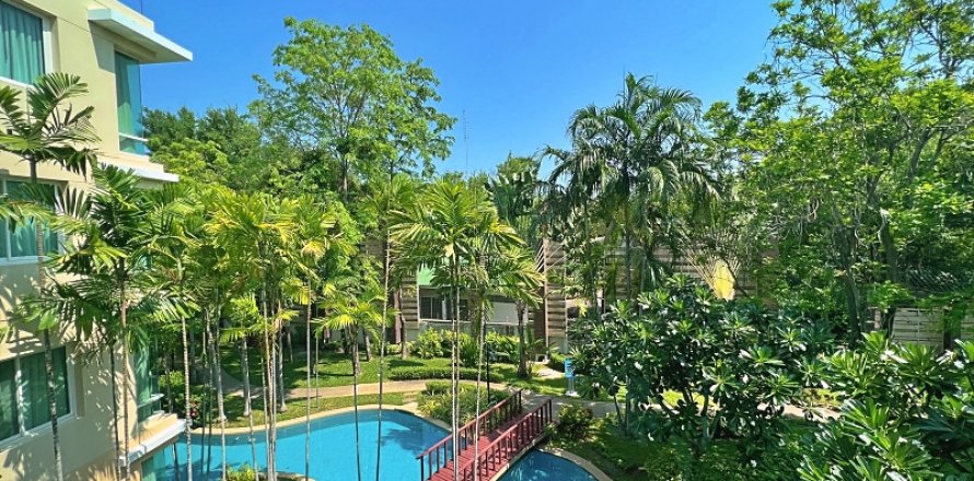 Кондоминиум с 3 спальнями в Хуа Хине, Таиланд № 125144