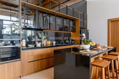 House in Phuket, Thailand 3 bedrooms № 131384 - photo 12