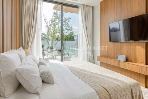 House in Phuket, Thailand 3 bedrooms № 131384 - photo 26