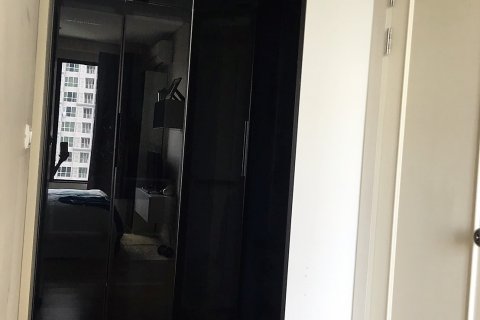 Condo à Bangkok, Thaïlande, 1 chambre  № 144152 - photo 4