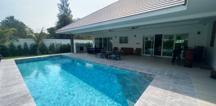 Villa in Hua Hin, Thailand 3 bedrooms № 121138