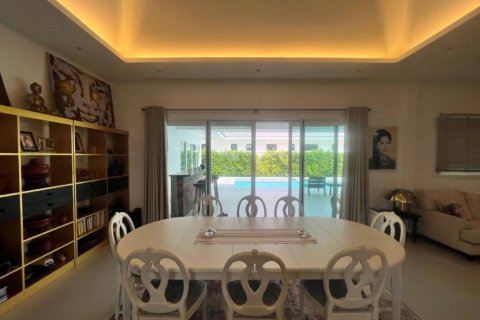 Villa in Hua Hin, Thailand 3 bedrooms № 121138 - photo 4