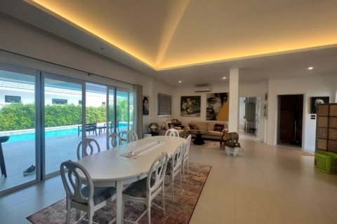 Villa in Hua Hin, Thailand 3 bedrooms № 121138 - photo 7