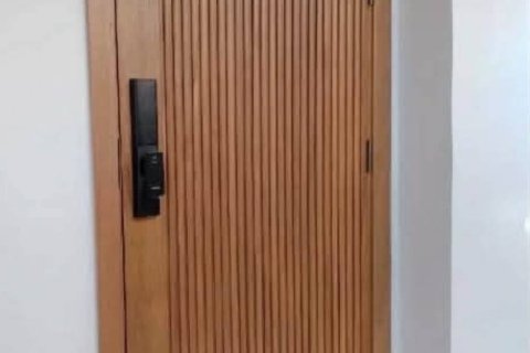 Villa in Surat Thani, Thailand 3 bedrooms № 121137 - photo 9