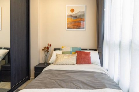 Condo in Huai Khwang, Bangkok, Thailand, 2 bedrooms  № 121139 - photo 9