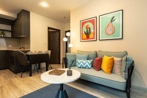 Condo in Huai Khwang, Bangkok, Thailand, 2 bedrooms  № 121139 - photo 3